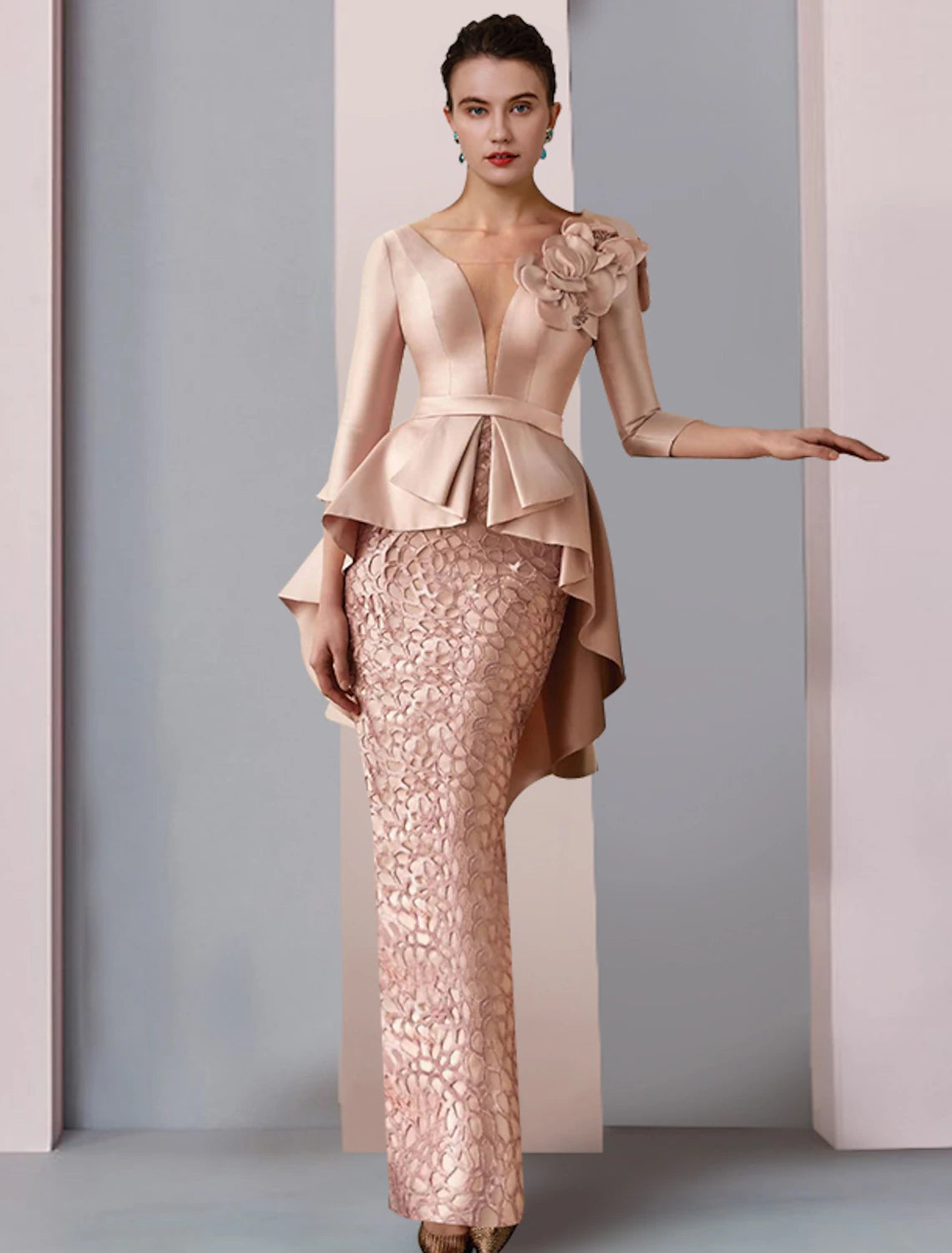 Wholesale  Sheath / Column Mother of the Bride Dress Fall Wedding Guest Party Elegant V Neck Floor Length Satin Lace 3/4 Length Sleeve with Appliques Cascading Ruffles Flower